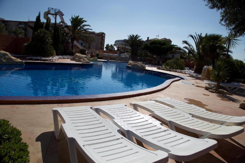 Coco - Camping Le Mar Estang 카네트 외부 사진
