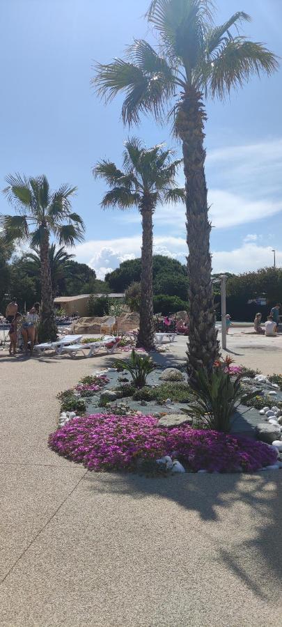 Coco - Camping Le Mar Estang 카네트 외부 사진